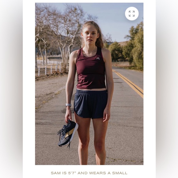 Tracksmith Twilight Running Shorts in Navy. Size Small - Picture 2 of 9